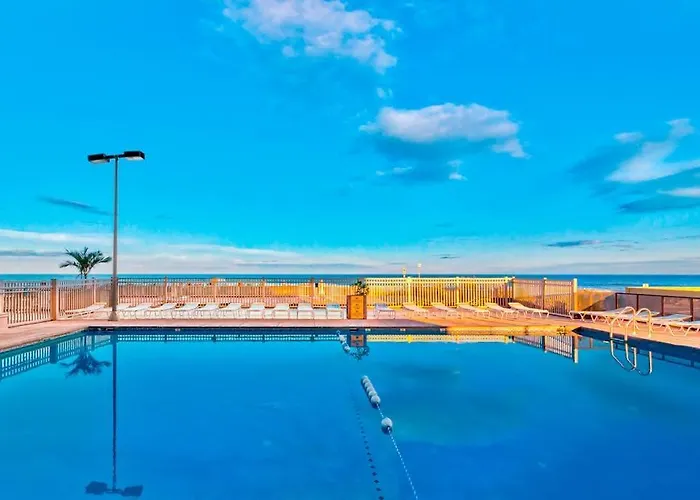 Waterfront With Balcony Ac Tennis Pools & Gym * Ocean City